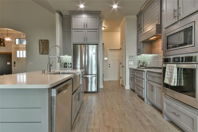 1208 N Wisteria Terrace, Mustang, OK 73064