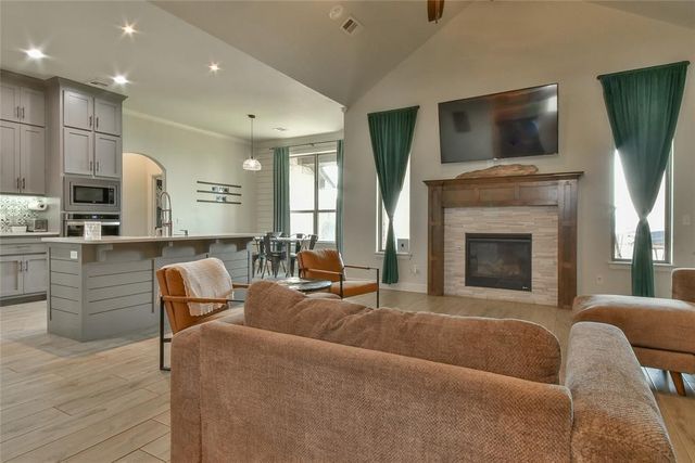 1208 N Wisteria Terrace, Mustang, OK 73064
