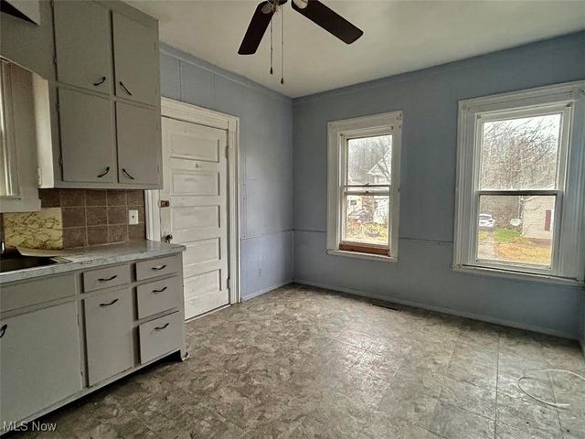 615 Wooster Street, Marietta, OH 45750