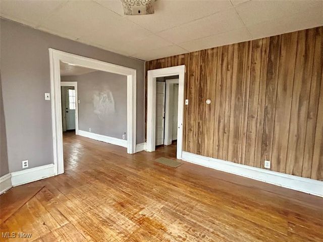 615 Wooster Street, Marietta, OH 45750