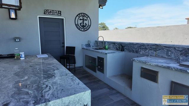 233 Anne Bonny, Port Isabel, TX 78579