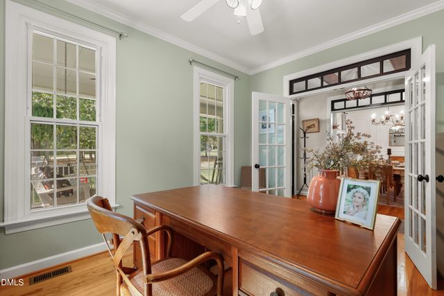 2321 Beaver Oaks Court, Raleigh, NC 27606