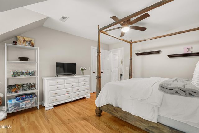 2321 Beaver Oaks Court, Raleigh, NC 27606
