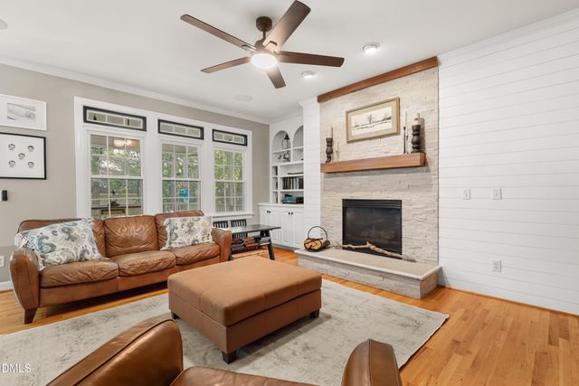 2321 Beaver Oaks Court, Raleigh, NC 27606