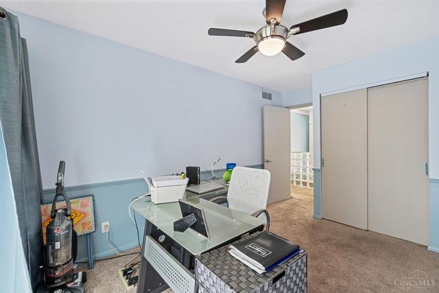 511 W Galbraith Road, Springfield Twp., OH 45215