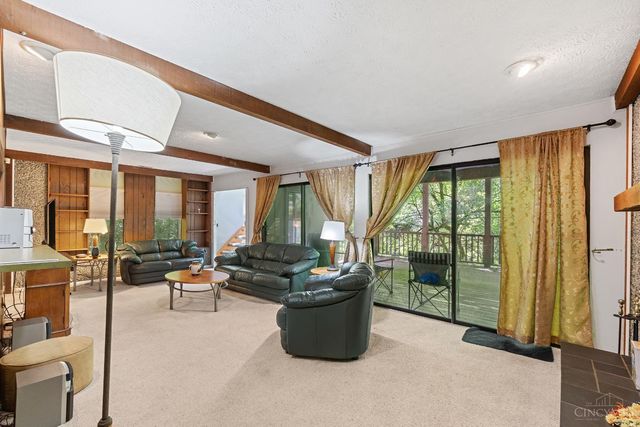 511 W Galbraith Road, Springfield Twp., OH 45215