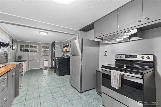 3610 Bennett Drive, Bellingham, WA 98225