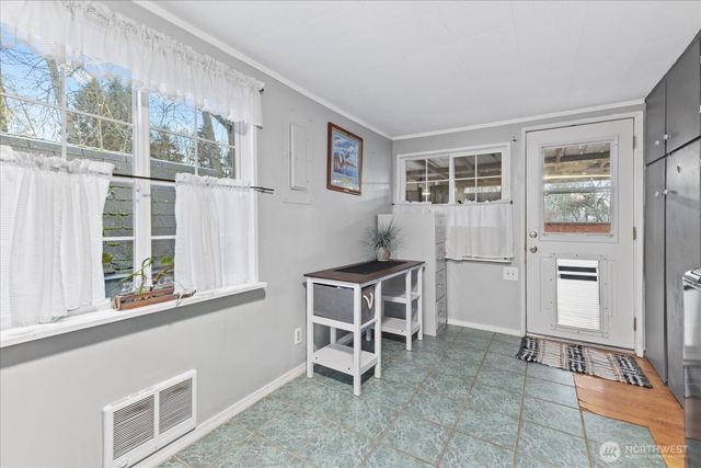 3610 Bennett Drive, Bellingham, WA 98225