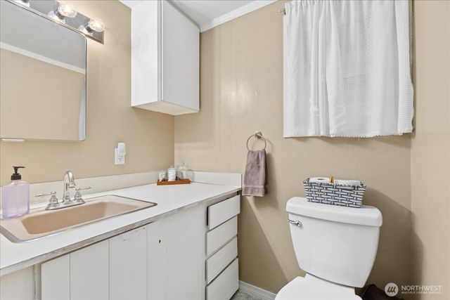 3610 Bennett Drive, Bellingham, WA 98225