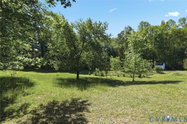 18323 Mabelton Rd, Montpelier, VA 23192