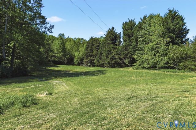 18323 Mabelton Rd, Montpelier, VA 23192