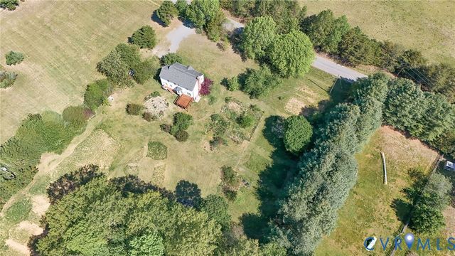 18323 Mabelton Rd, Montpelier, VA 23192