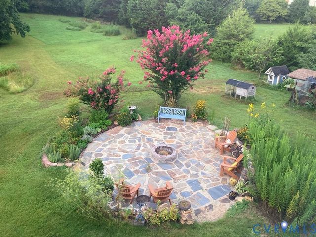 18323 Mabelton Rd, Montpelier, VA 23192