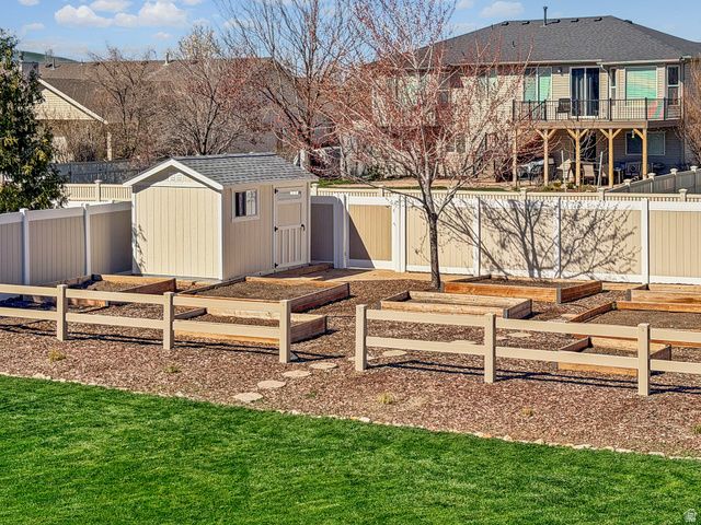 1612 W RANCH RD, Farmington, UT 84025