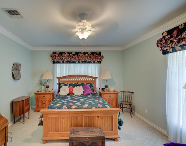 3725 Old Mooringsport Road, Shreveport, LA 71107