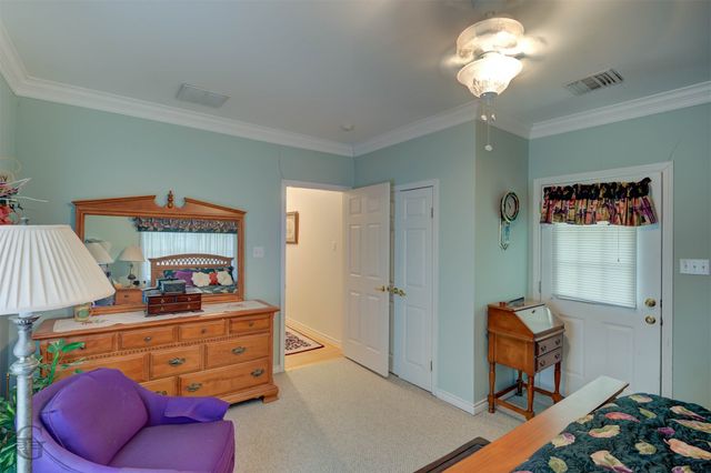 3725 Old Mooringsport Road, Shreveport, LA 71107