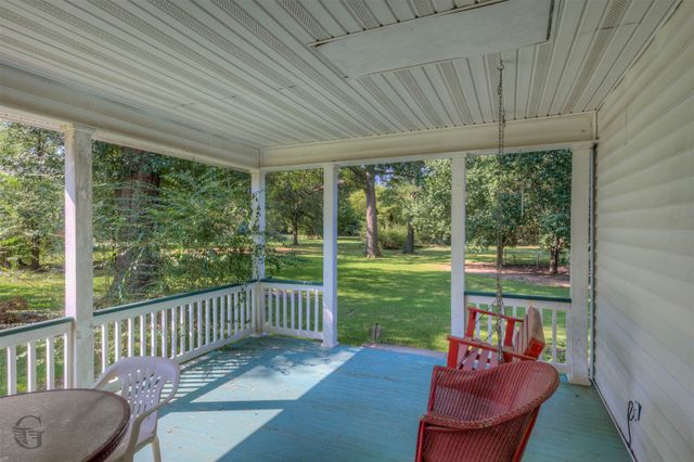 3725 Old Mooringsport Road, Shreveport, LA 71107