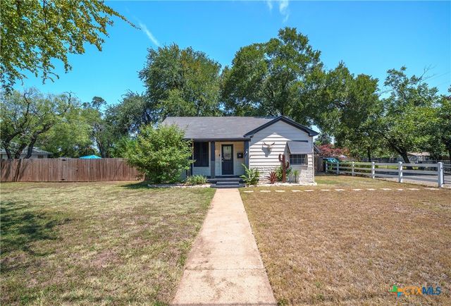 524 E 13th Avenue, Belton, TX 76513