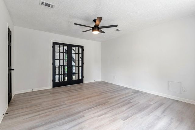 3506 Valley Haven Drive, Houston, TX 77339