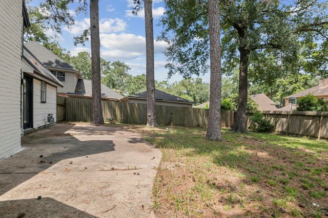 3506 Valley Haven Drive, Houston, TX 77339