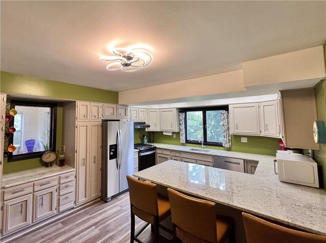 223 Noble Avenue, Rice Lake, WI 54868