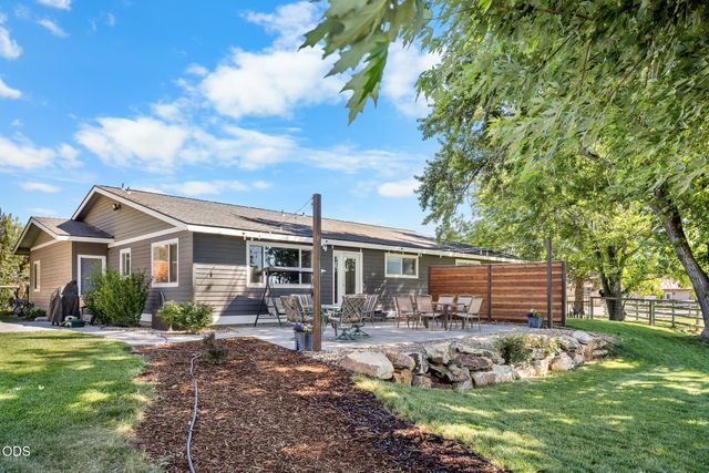 1135 NW Newell Avenue, Terrebonne, OR 97760