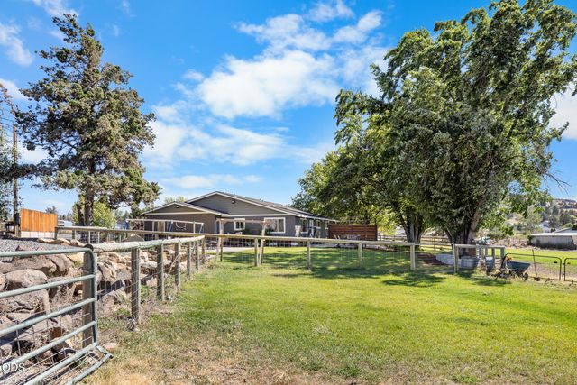 1135 NW Newell Avenue, Terrebonne, OR 97760