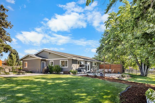 1135 NW Newell Avenue, Terrebonne, OR 97760