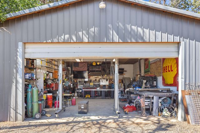 1135 NW Newell Avenue, Terrebonne, OR 97760
