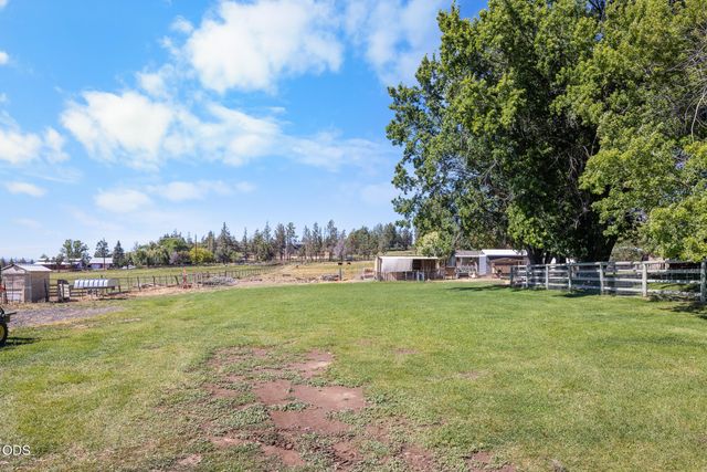 1135 NW Newell Avenue, Terrebonne, OR 97760