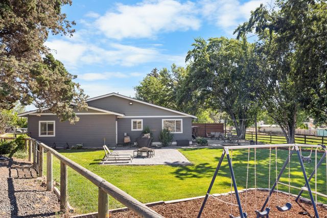 1135 NW Newell Avenue, Terrebonne, OR 97760