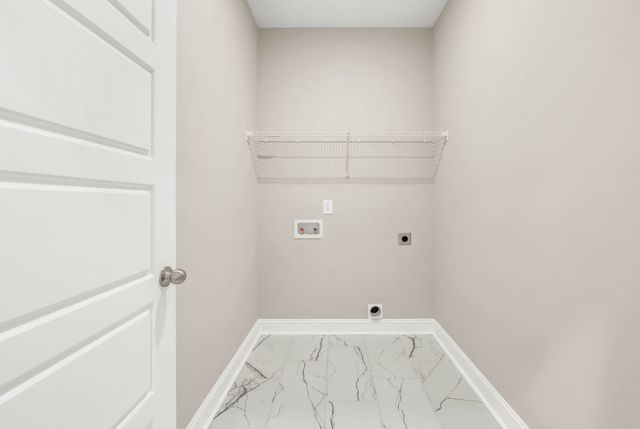 233 Lewis Grant Ln, Southside, TN 37171
