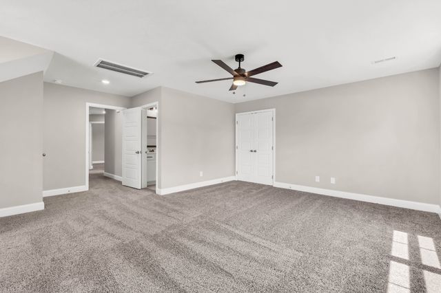 233 Lewis Grant Ln, Southside, TN 37171