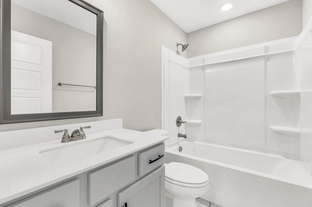 233 Lewis Grant Ln, Southside, TN 37171