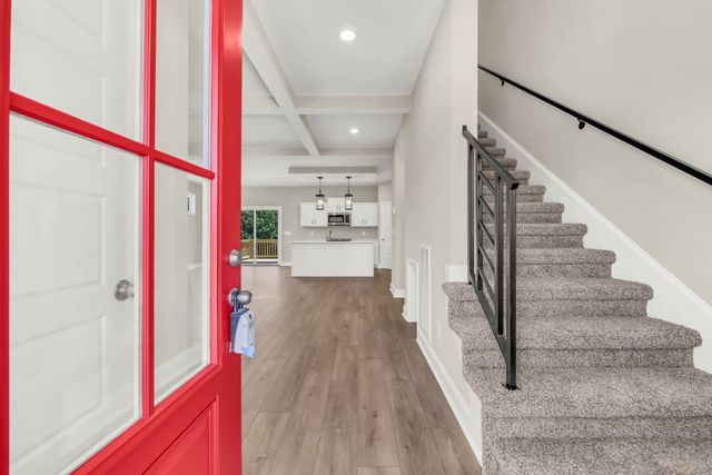 233 Lewis Grant Ln, Southside, TN 37171
