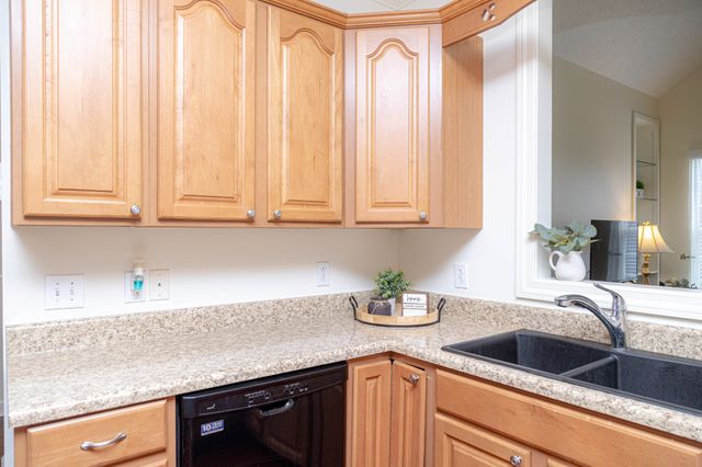 423 Spring Hill Dr, Smyrna, TN 37167