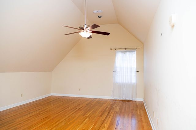 423 Spring Hill Dr, Smyrna, TN 37167