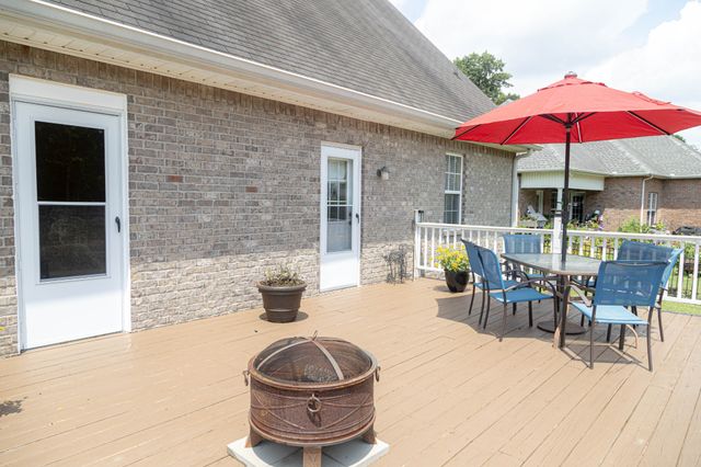 423 Spring Hill Dr, Smyrna, TN 37167