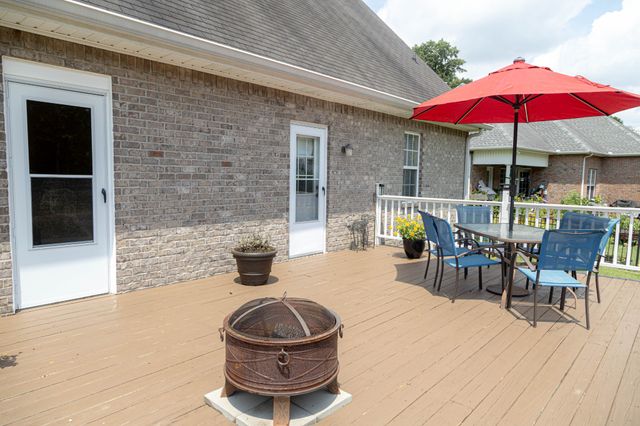 423 Spring Hill Dr, Smyrna, TN 37167