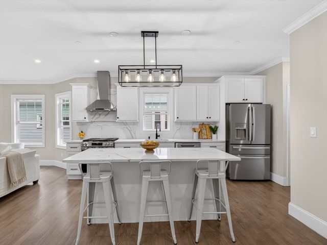 152 Washington St 1, Boston, MA 02135