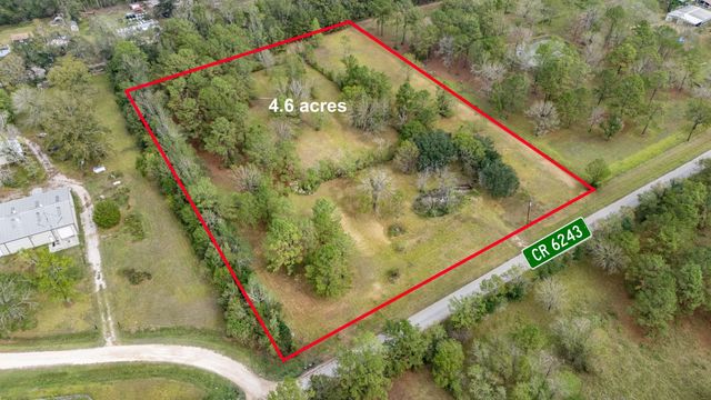 724 County Road 6243, Dayton, TX 77535