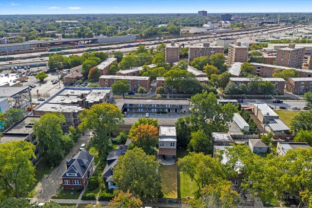 6540 S Vernon Avenue, Chicago, IL 60637