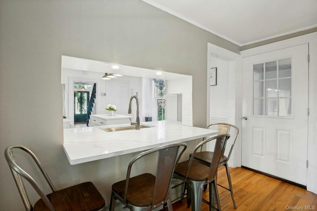 8 Still Court, Ossining, NY 10562