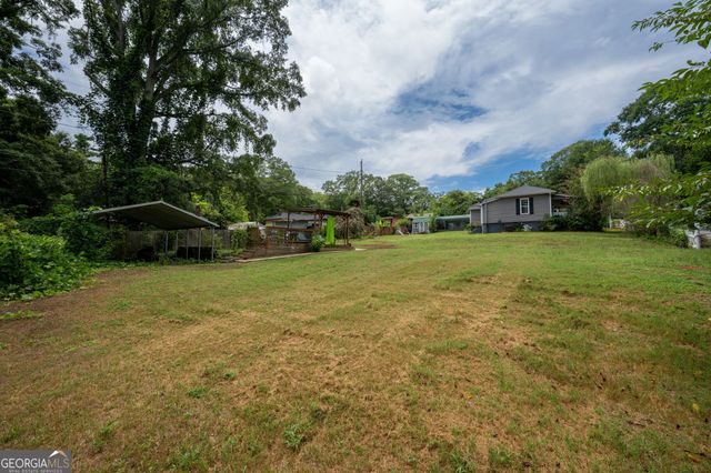 94 E Wood Street, Newnan, GA 30263