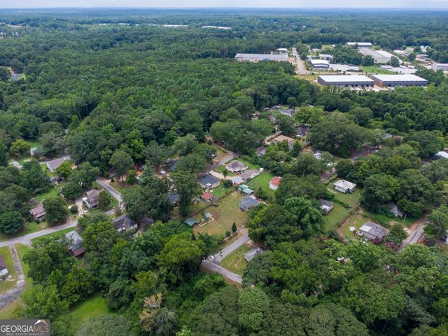 94 E Wood Street, Newnan, GA 30263