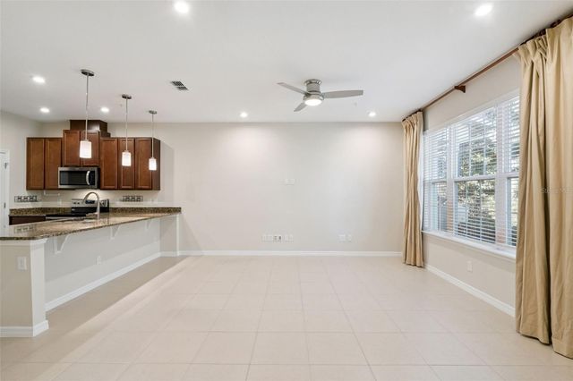 9915 HIGHLAND SKY ALLEY, Orlando, FL 32832