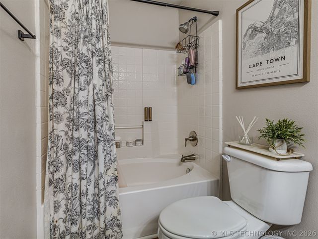 10904 E 123rd Street North, Collinsville, OK 74021