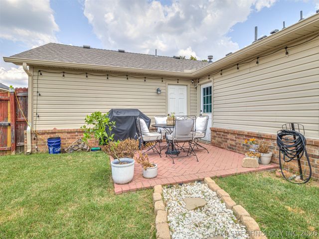 10904 E 123rd Street North, Collinsville, OK 74021