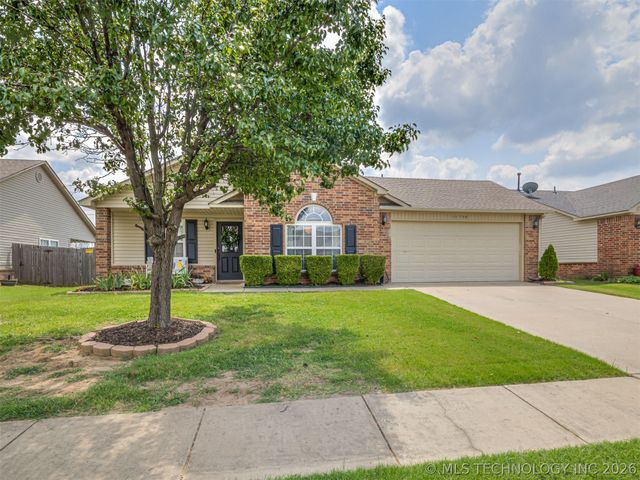 10904 E 123rd Street North, Collinsville, OK 74021