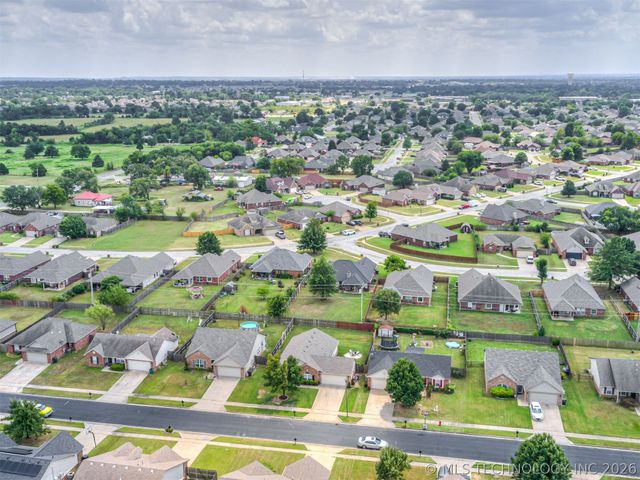 10904 E 123rd Street North, Collinsville, OK 74021
